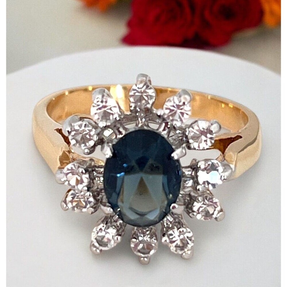 Vintage 1980s Blue Crystal Cluster Ring Size 8 Blue Floral Gold Plated - 10N